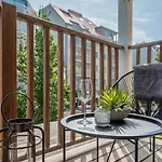 Apartment Maison Fleur